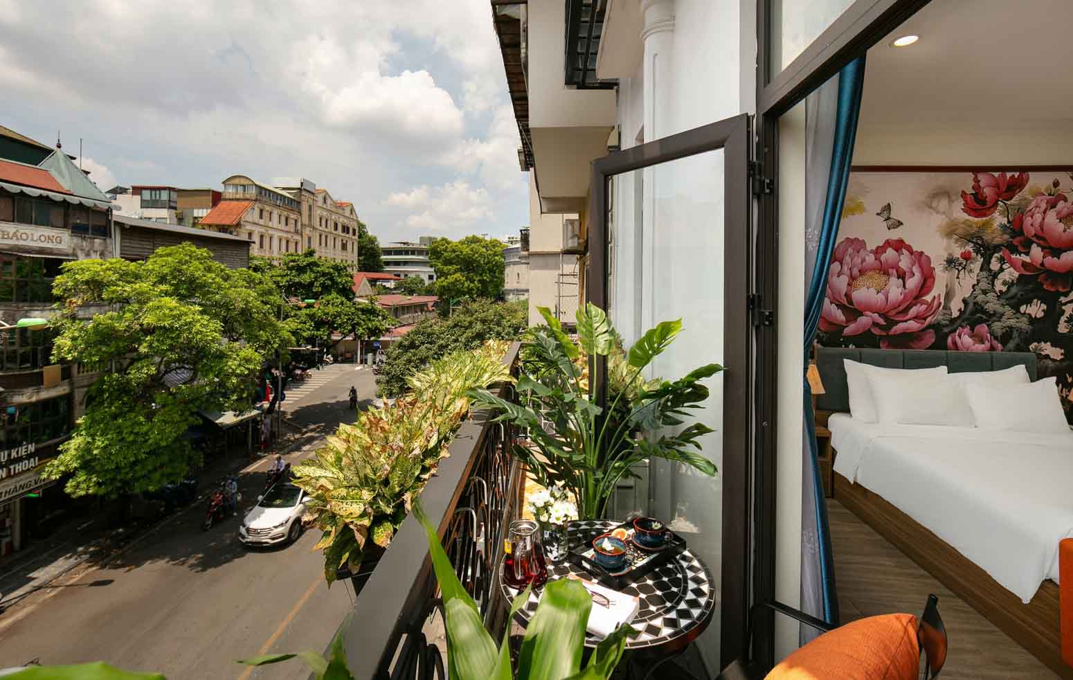 Junior Suite Balcony 23.jpg