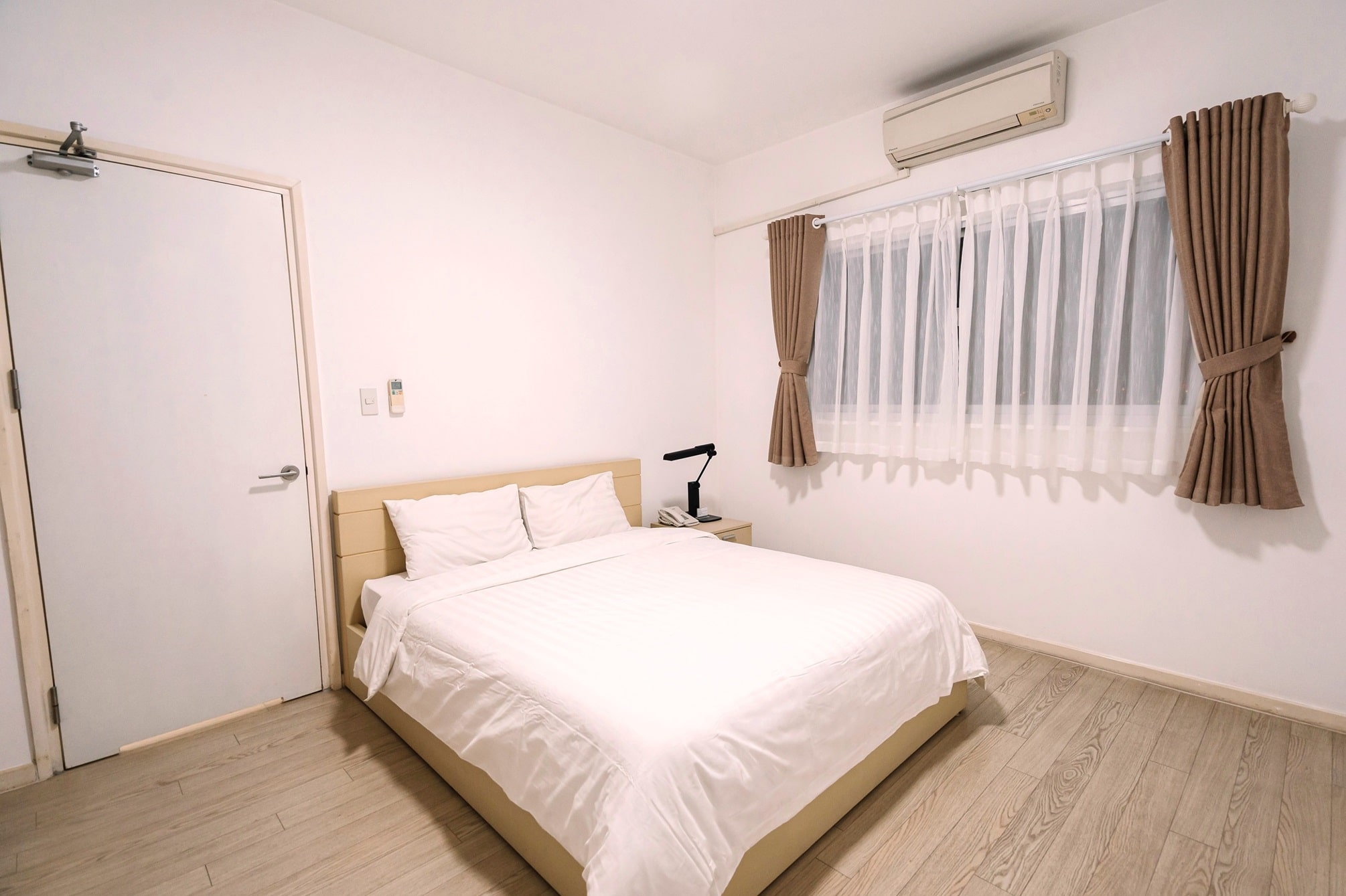 1BR_2-min.jpg